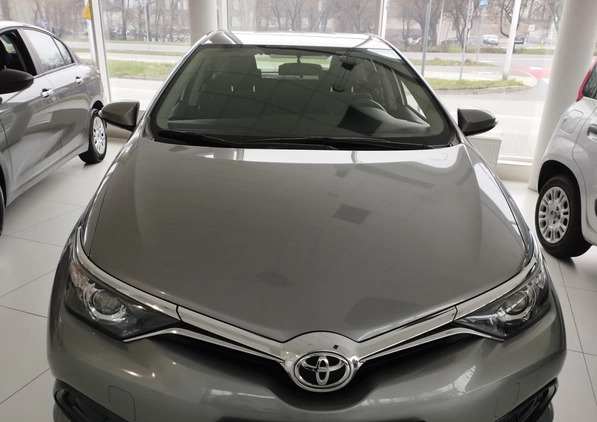 Toyota Auris cena 59900 przebieg: 63324, rok produkcji 2018 z Gorzów Śląski małe 121